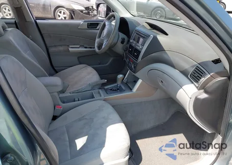 2010 Subaru Forester 2.5X из США, поврежденный, VIN JF2SH6BC2AH787968